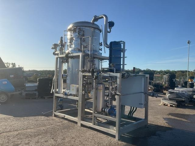 Eco-Techno SRL RF3000C - Цистерна: фото 2 Eco-Techno SRL RF3000C - Цистерна: фото 2