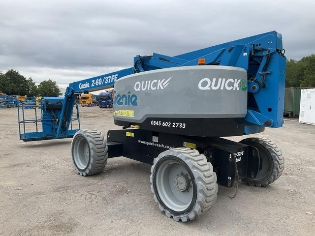 Genie Z60/37 - Коленчатый подъемник: фото 2 Genie Z60/37 - Коленчатый подъемник: фото 2