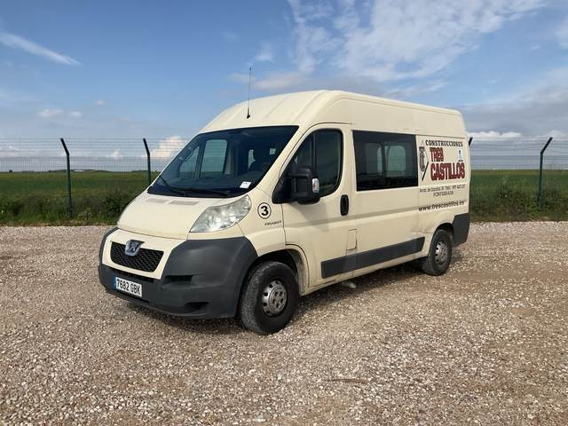 Peugeot Boxer - Грузовик с закрытым кузовом: фото 1 Peugeot Boxer - Грузовик с закрытым кузовом: фото 1