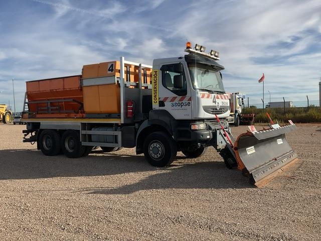 Renault Kerax 430DXI - Снегоуборочная машина: фото 4 Renault Kerax 430DXI - Снегоуборочная машина: фото 4