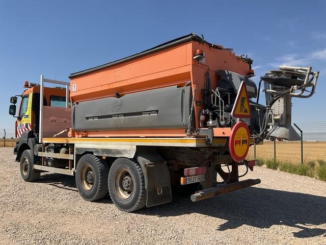 Renault Kerax 430DXI - Снегоуборочная машина: фото 2 Renault Kerax 430DXI - Снегоуборочная машина: фото 2