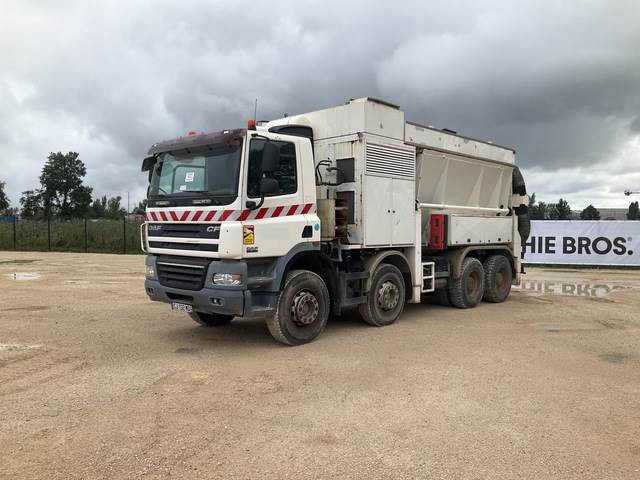 DAF CF85.460 - Гусеничный экскаватор: фото 1 DAF CF85.460 - Гусеничный экскаватор: фото 1