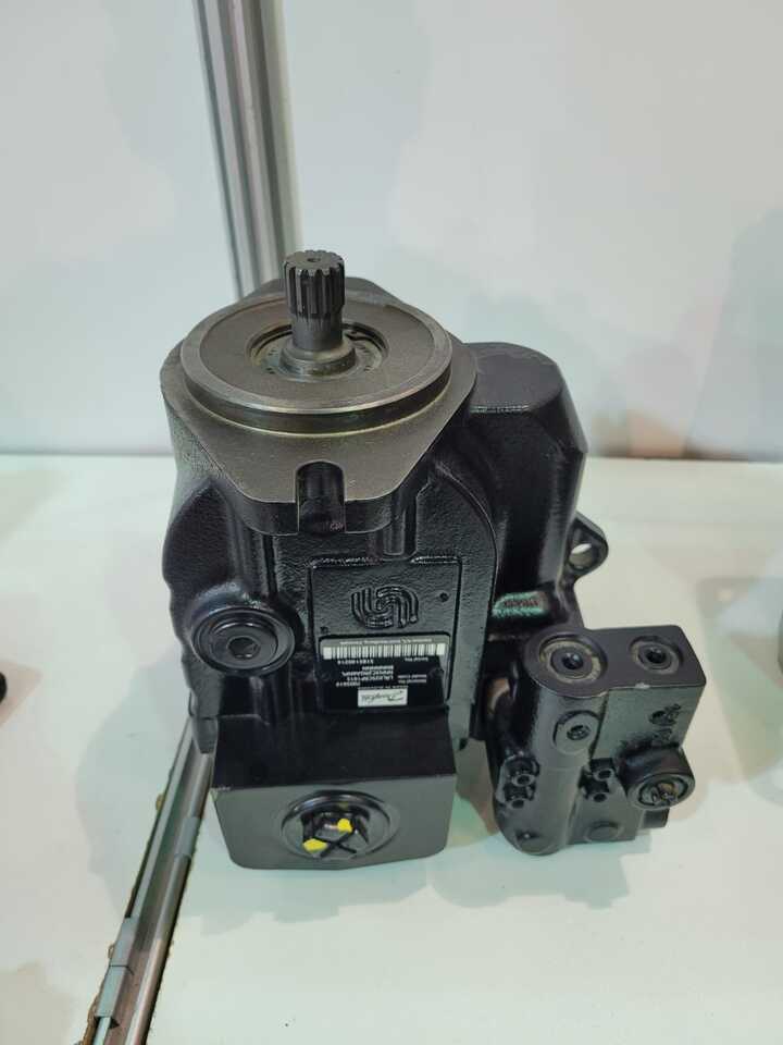 DANFOSS / SAUER LRL025CRP1915 NNN3C2RGA6NPL - Гидравлический насос для Строительной техники: фото 2 DANFOSS / SAUER LRL025CRP1915 NNN3C2RGA6NPL - Гидравлический насос для Строительной техники: фото 2
