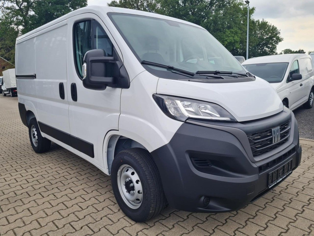 Fiat Ducato 30 Kasten L1H1 KLIMA PDC Werkstatteinrich - Легковой фургон: фото 4 Fiat Ducato 30 Kasten L1H1 KLIMA PDC Werkstatteinrich - Легковой фургон: фото 4
