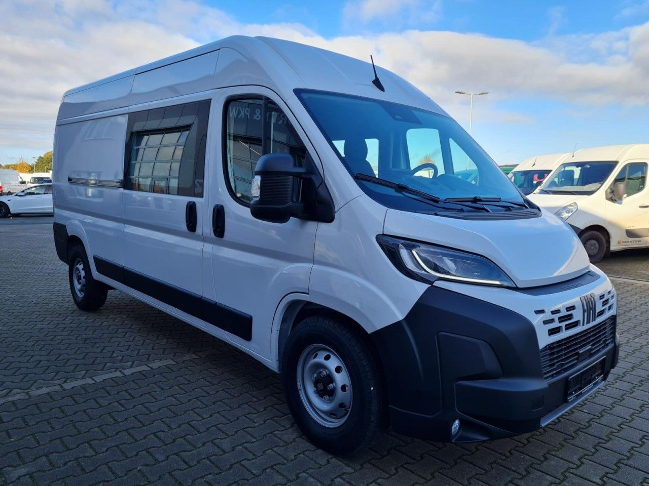 Fiat Ducato 35 Kasten Doka 6-Sitze L3H2 AG KLIMA Navi - Цельнометаллический фургон, Грузопассажирский фургон: фото 3 Fiat Ducato 35 Kasten Doka 6-Sitze L3H2 AG KLIMA Navi - Цельнометаллический фургон, Грузопассажирский фургон: фото 3