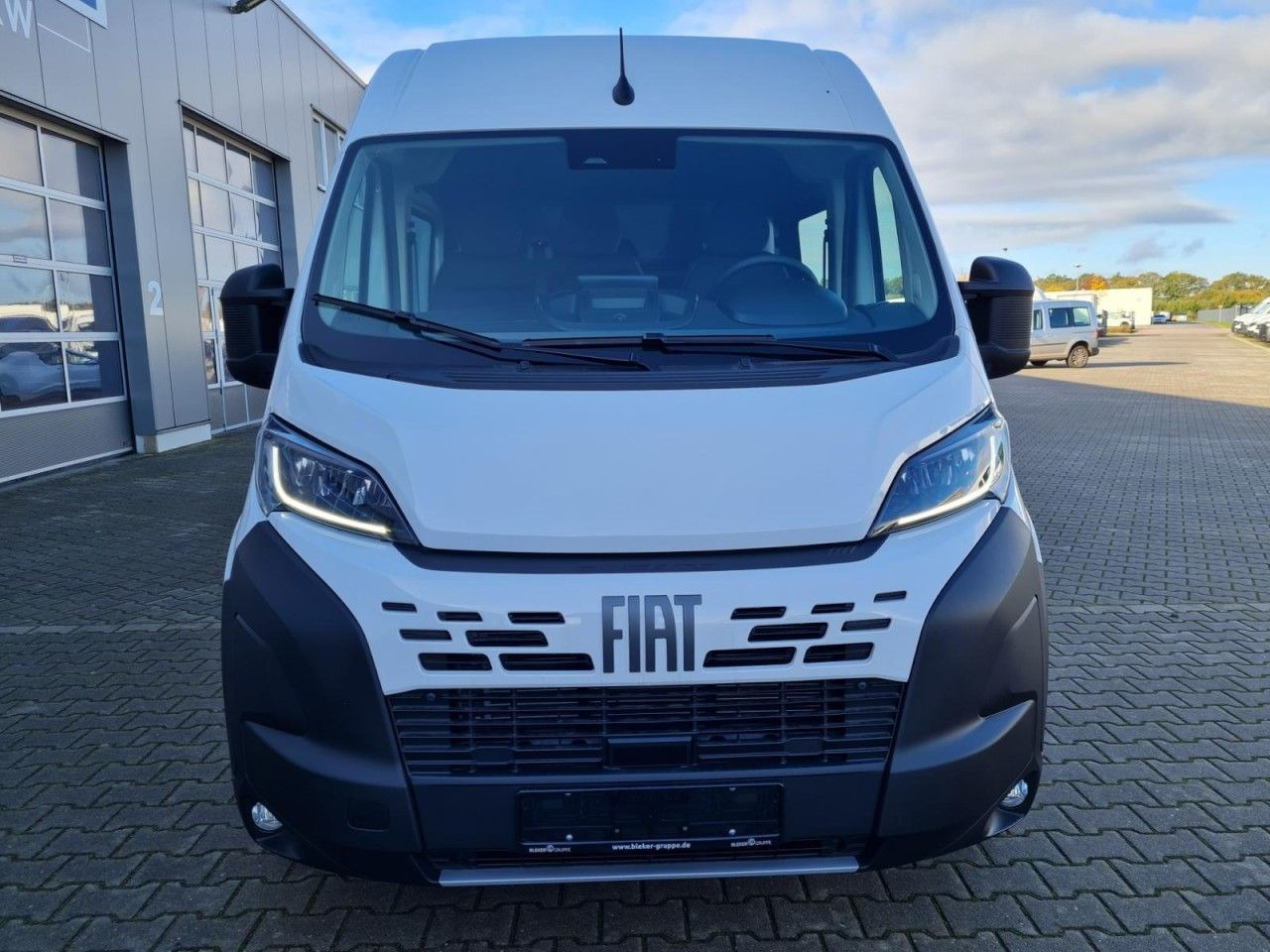 Fiat Ducato 35 Kasten Doka 6-Sitze L3H2 AG KLIMA Navi - Цельнометаллический фургон, Грузопассажирский фургон: фото 2 Fiat Ducato 35 Kasten Doka 6-Sitze L3H2 AG KLIMA Navi - Цельнометаллический фургон, Грузопассажирский фургон: фото 2