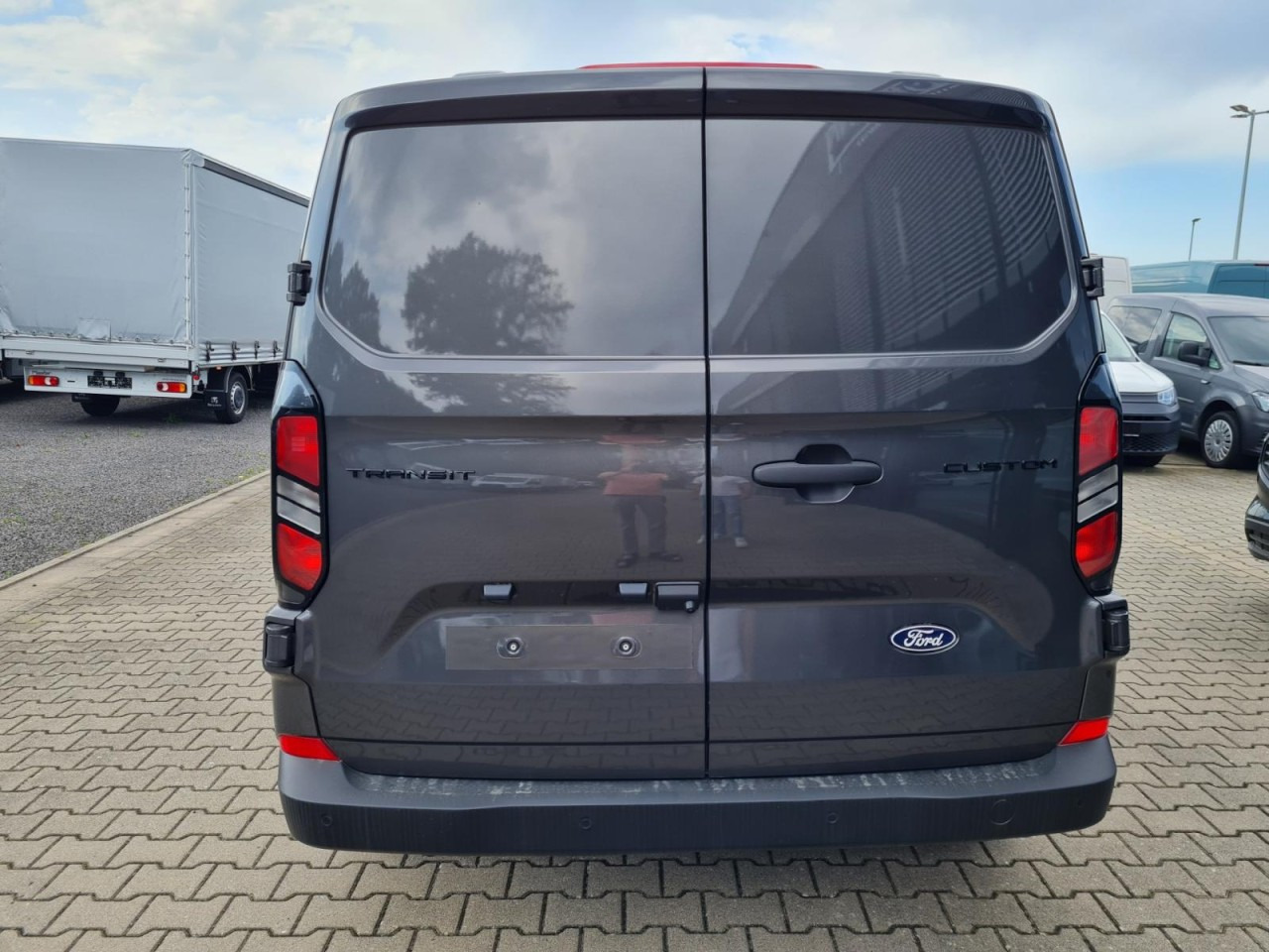 Ford Custom Kasten 320 L2 Trend Doka 5-Sitze KAMERA TEMPO - Легковой фургон, Грузопассажирский фургон: фото 5 Ford Custom Kasten 320 L2 Trend Doka 5-Sitze KAMERA TEMPO - Легковой фургон, Грузопассажирский фургон: фото 5