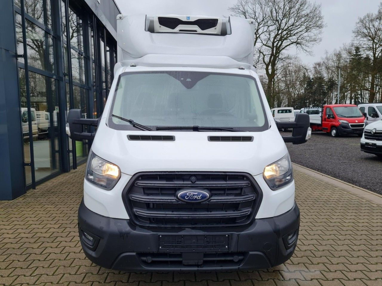 Ford Transit 350 Kühlkoffer STAND+FAHRKÜHLUNG TREND Ford Transit 350 Kühlkoffer STAND+FAHRKÜHLUNG TREND - Фургон-рефрижератор: фото 2 Ford Transit 350 Kühlkoffer STAND+FAHRKÜHLUNG TREND Ford Transit 350 Kühlkoffer STAND+FAHRKÜHLUNG TREND - Фургон-рефрижератор: фото 2