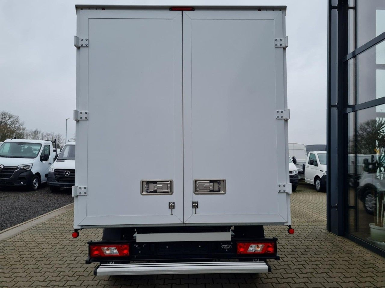 Ford Transit 350 Kühlkoffer STAND+FAHRKÜHLUNG TREND Ford Transit 350 Kühlkoffer STAND+FAHRKÜHLUNG TREND в лизинг Ford Transit 350 Kühlkoffer STAND+FAHRKÜHLUNG TREND Ford Transit 350 Kühlkoffer STAND+FAHRKÜHLUNG TREND: фото 23