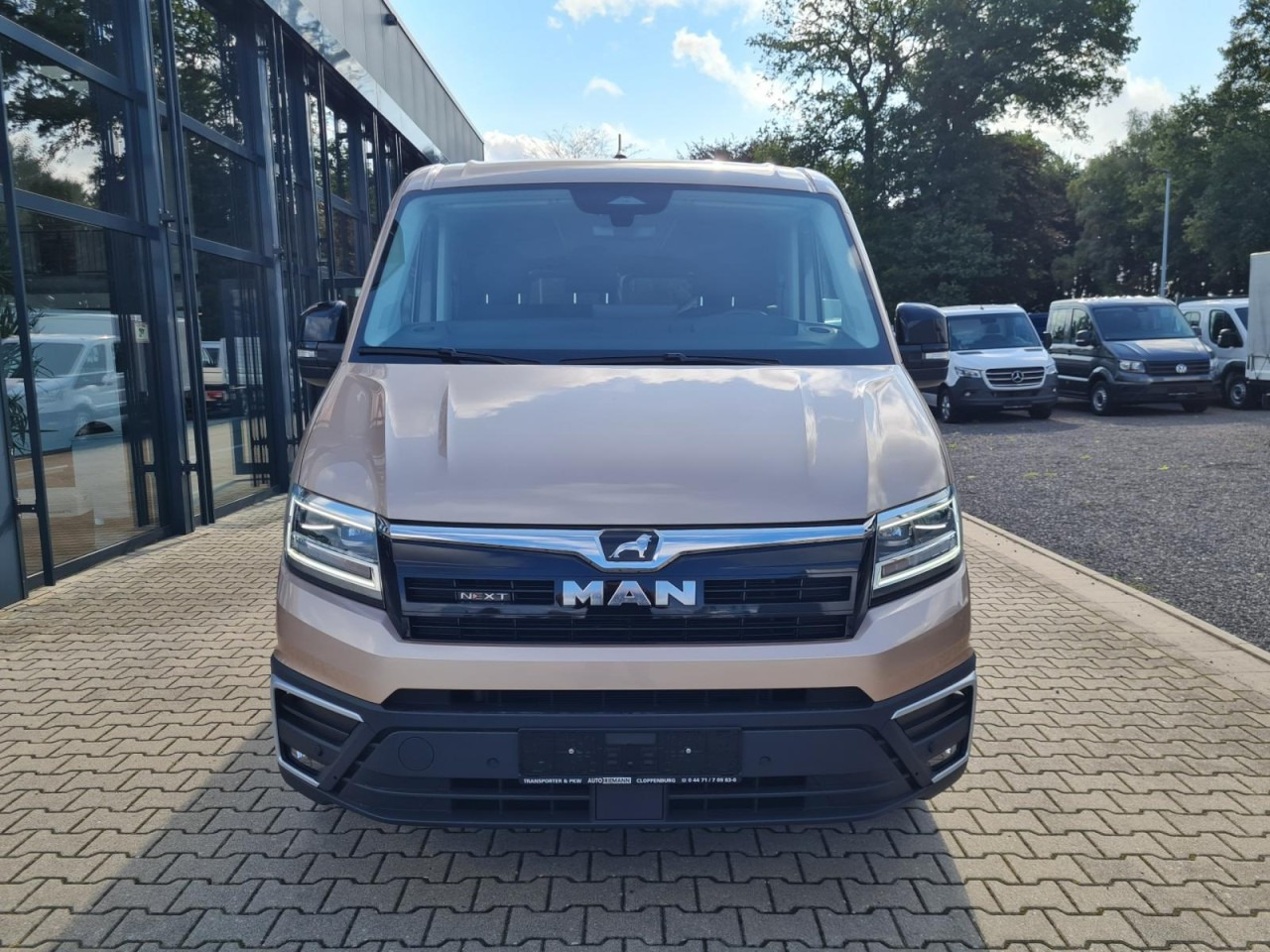 MAN TGE 3.180 TDi Kombi 9 Sitze ALU KAMERA LED LEDER Sonderumbau - Микроавтобус, Пассажирский фургон: фото 2 MAN TGE 3.180 TDi Kombi 9 Sitze ALU KAMERA LED LEDER Sonderumbau - Микроавтобус, Пассажирский фургон: фото 2