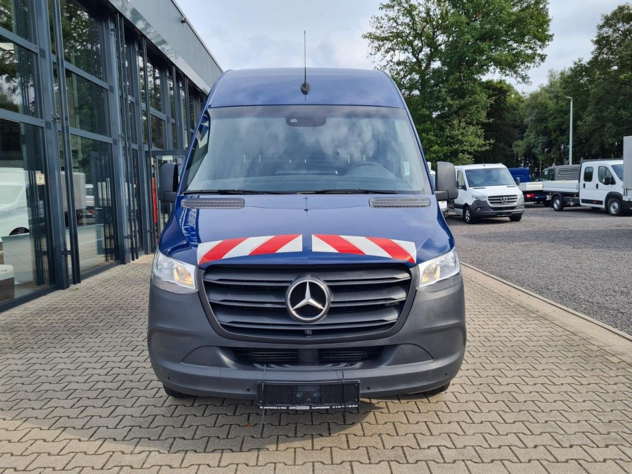 Mercedes-Benz Sprinter 316 Kasten CDI MR AHK Tachograf MBUX - Цельнометаллический фургон: фото 2 Mercedes-Benz Sprinter 316 Kasten CDI MR AHK Tachograf MBUX - Цельнометаллический фургон: фото 2