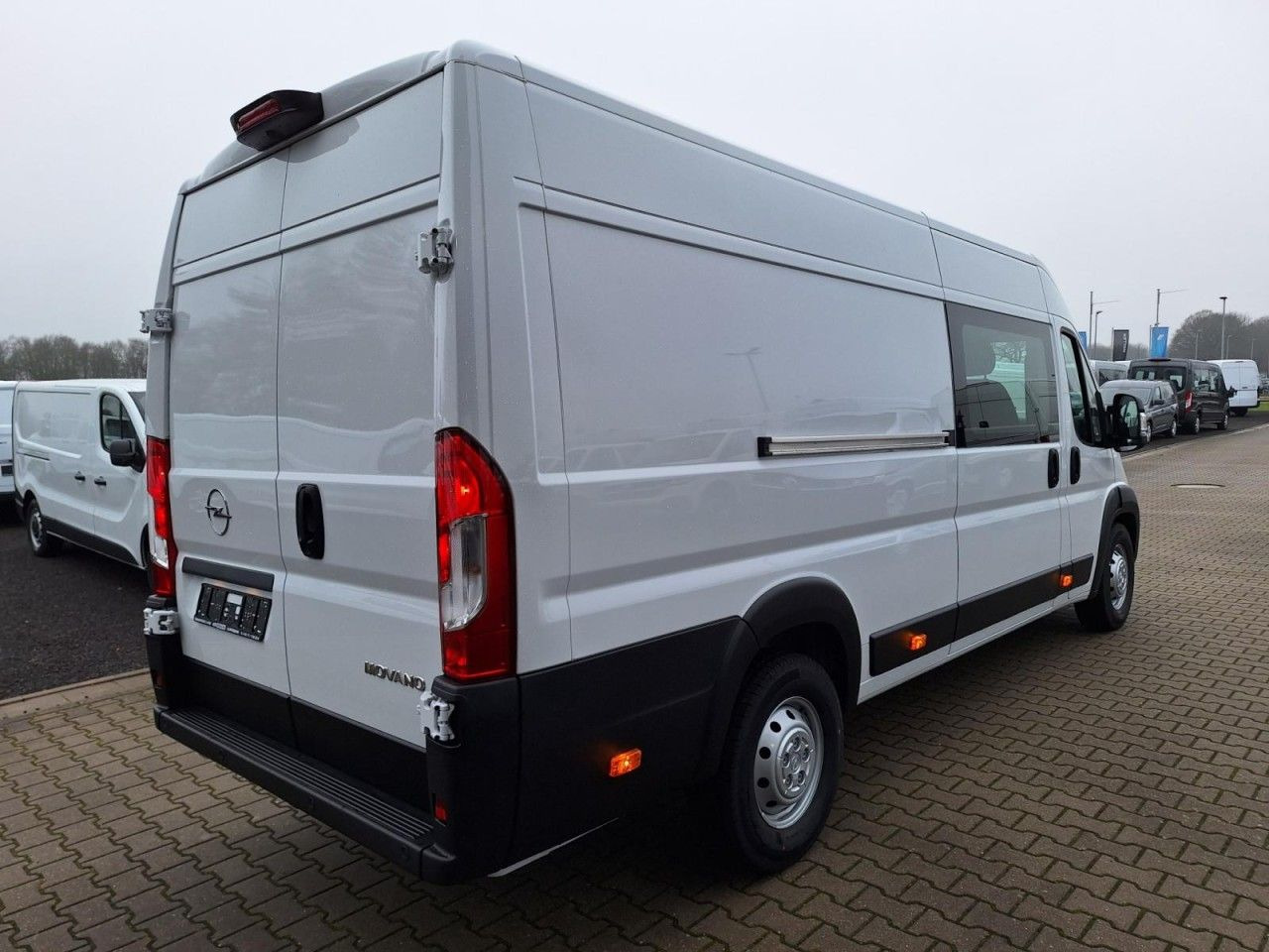 Opel Movano 35 Cargo L4 Doka 6-Sitze verstärkt PDC - Цельнометаллический фургон, Грузопассажирский фургон: фото 5 Opel Movano 35 Cargo L4 Doka 6-Sitze verstärkt PDC - Цельнометаллический фургон, Грузопассажирский фургон: фото 5