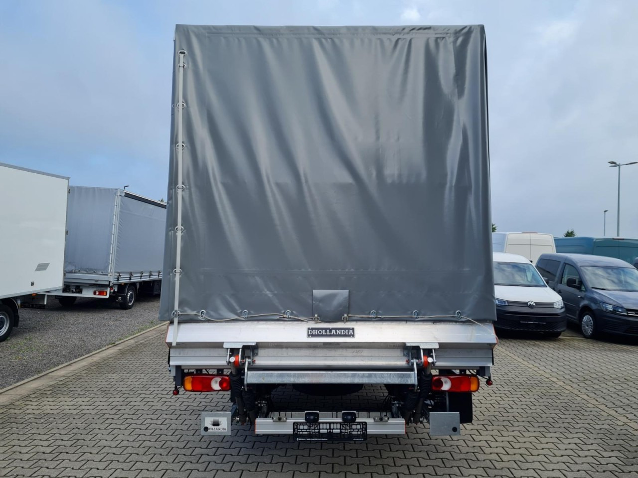 Renault 2x Master Pritsche Schiebe Plane Schlafkab LBW Luftfederung - Тентованный фургон: фото 4 Renault 2x Master Pritsche Schiebe Plane Schlafkab LBW Luftfederung - Тентованный фургон: фото 4