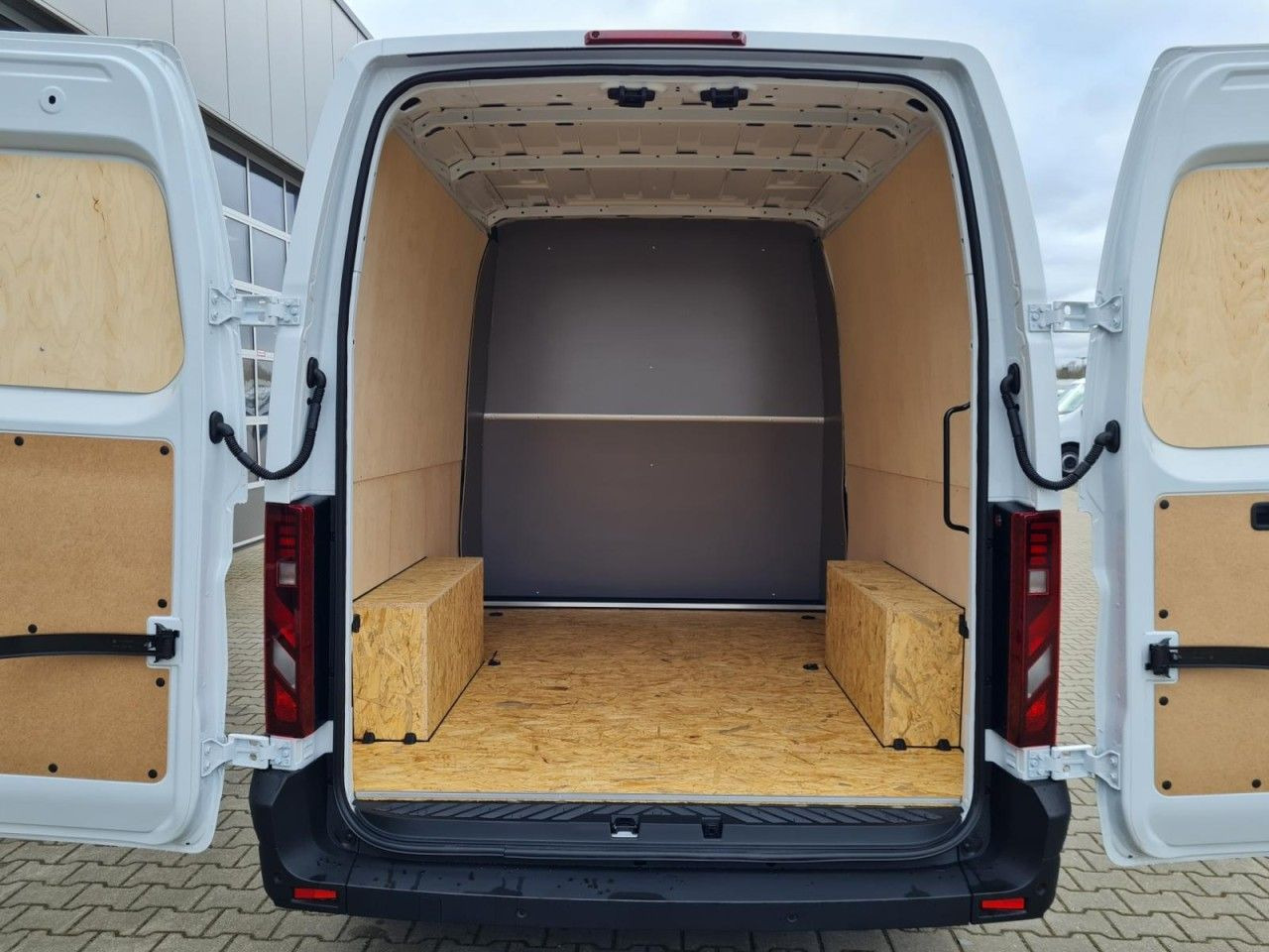 Renault Master 35 Kasten L3 Doka 7-Sitze KLIMA TEMPOMAT - Цельнометаллический фургон, Грузопассажирский фургон: фото 5 Renault Master 35 Kasten L3 Doka 7-Sitze KLIMA TEMPOMAT - Цельнометаллический фургон, Грузопассажирский фургон: фото 5