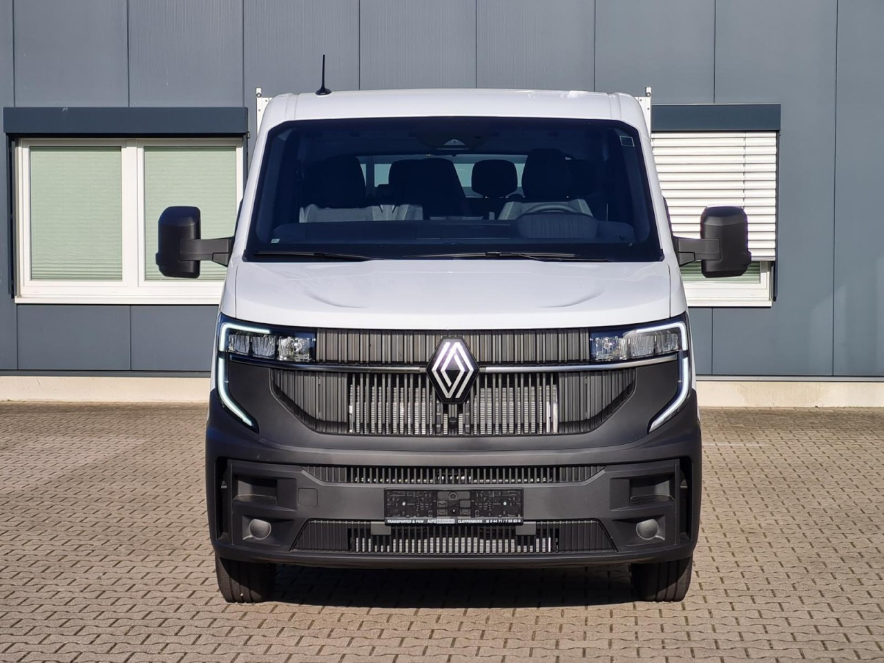 Renault Master New 3,5t Doka dCi 170 L3H1 Lang - Малотоннажный бортовой грузовик, Грузопассажирский фургон: фото 2 Renault Master New 3,5t Doka dCi 170 L3H1 Lang - Малотоннажный бортовой грузовик, Грузопассажирский фургон: фото 2