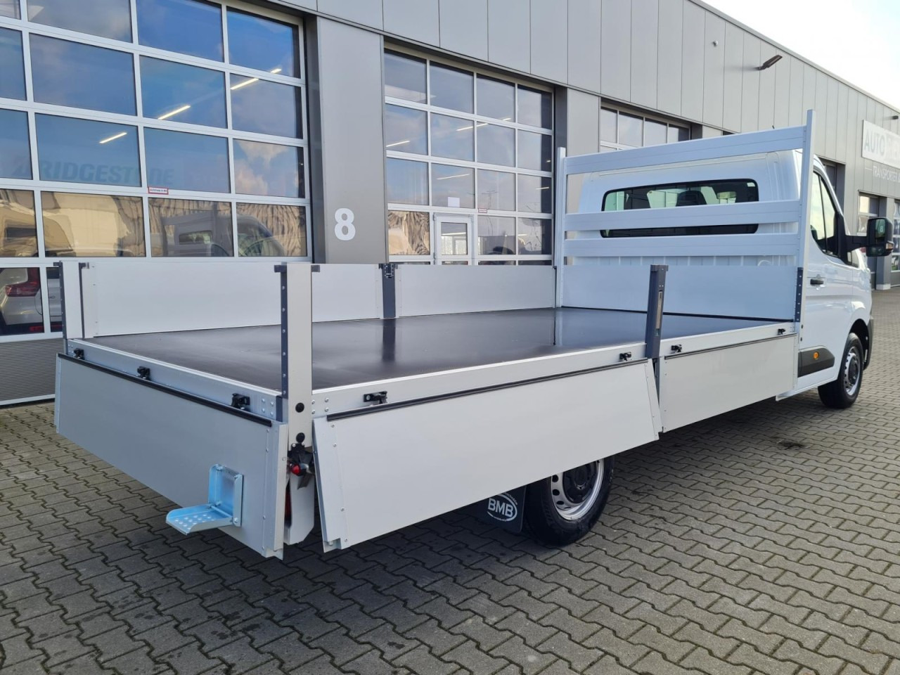 Renault Master New 35 Pritsche lang KLIMA KOMFORT TEMPOMAT - Малотоннажный бортовой грузовик: фото 5 Renault Master New 35 Pritsche lang KLIMA KOMFORT TEMPOMAT - Малотоннажный бортовой грузовик: фото 5
