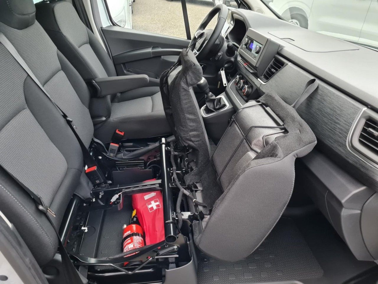 Легковой автомобиль Renault Trafic Kombi 9-Sitze L2 Grand Equilibre KLIMA TE: фото 17