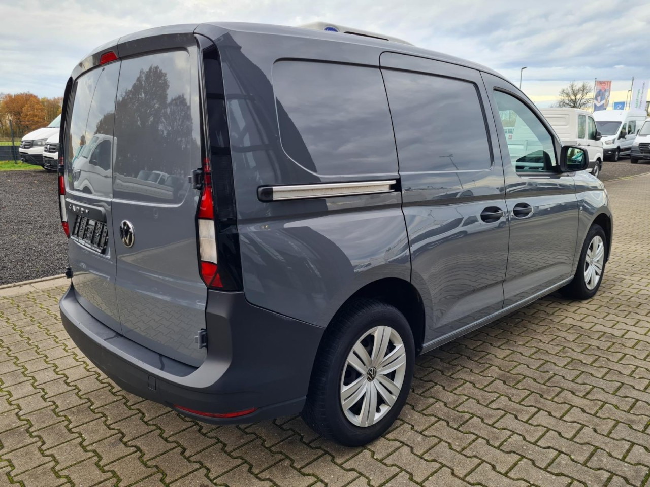 Volkswagen Caddy Kühlkasten Cargo 2.0 TDI KLIMA - Фургон-рефрижератор: фото 4 Volkswagen Caddy Kühlkasten Cargo 2.0 TDI KLIMA - Фургон-рефрижератор: фото 4