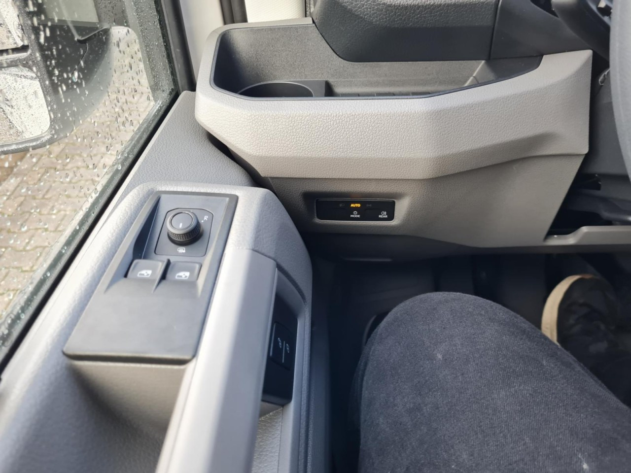 Volkswagen Crafter 35 Doka TDI Pritsche MR KLIMA TEMPOMAT в лизинг Volkswagen Crafter 35 Doka TDI Pritsche MR KLIMA TEMPOMAT: фото 17