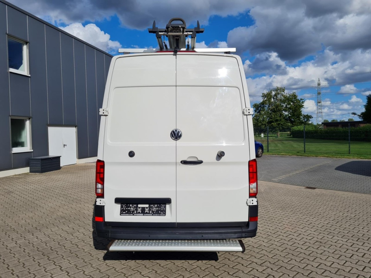 Volkswagen Crafter 35 Kasten L3H2 KAMERA KLIMA NAVI REGALE - Цельнометаллический фургон: фото 5 Volkswagen Crafter 35 Kasten L3H2 KAMERA KLIMA NAVI REGALE - Цельнометаллический фургон: фото 5