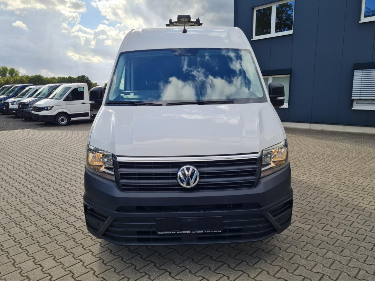 Volkswagen Crafter 35 Kasten L3H2 KAMERA KLIMA NAVI REGALE - Цельнометаллический фургон: фото 2 Volkswagen Crafter 35 Kasten L3H2 KAMERA KLIMA NAVI REGALE - Цельнометаллический фургон: фото 2