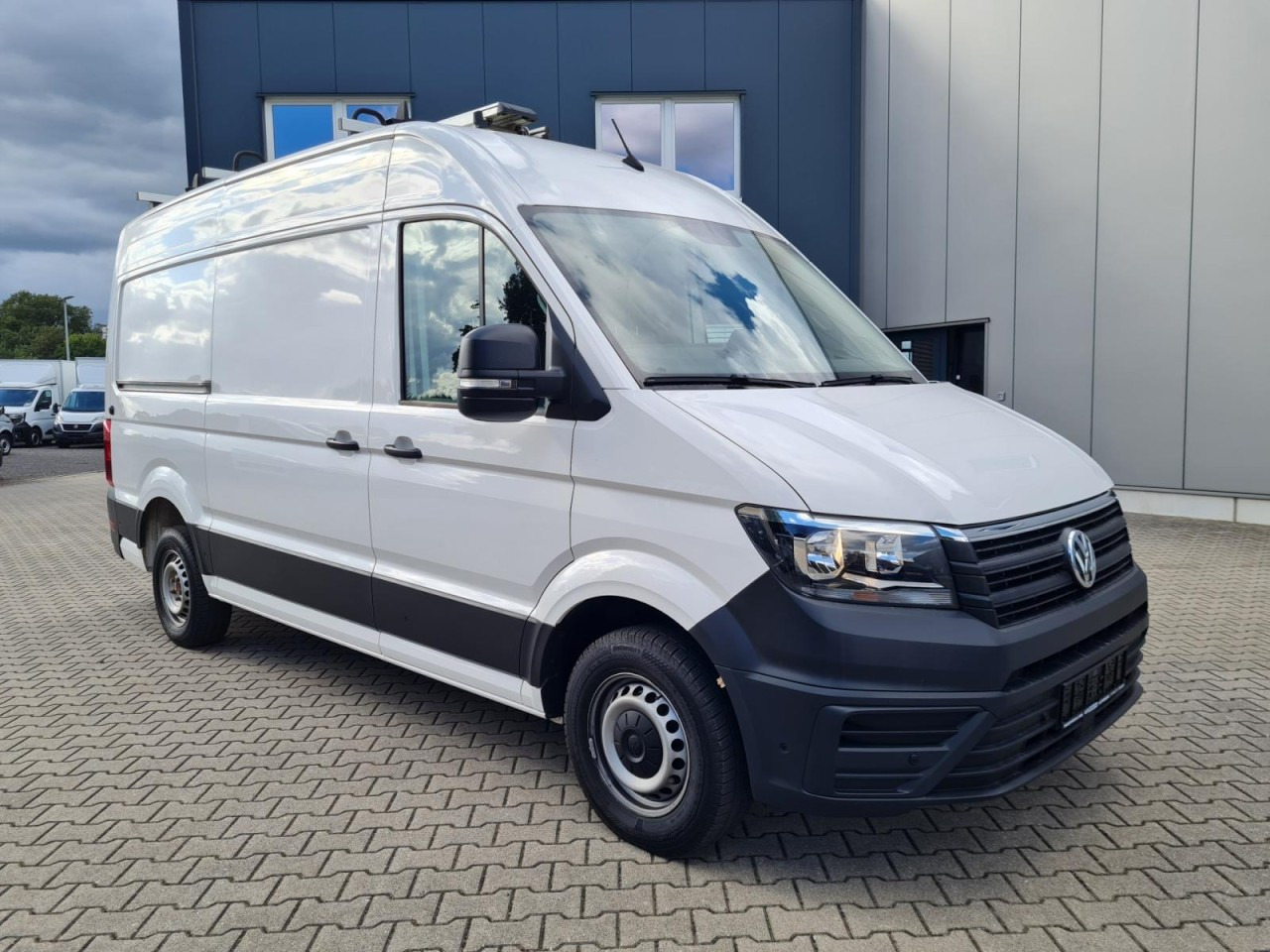 Volkswagen Crafter 35 Kasten L3H2 KAMERA KLIMA NAVI REGALE - Цельнометаллический фургон: фото 3 Volkswagen Crafter 35 Kasten L3H2 KAMERA KLIMA NAVI REGALE - Цельнометаллический фургон: фото 3