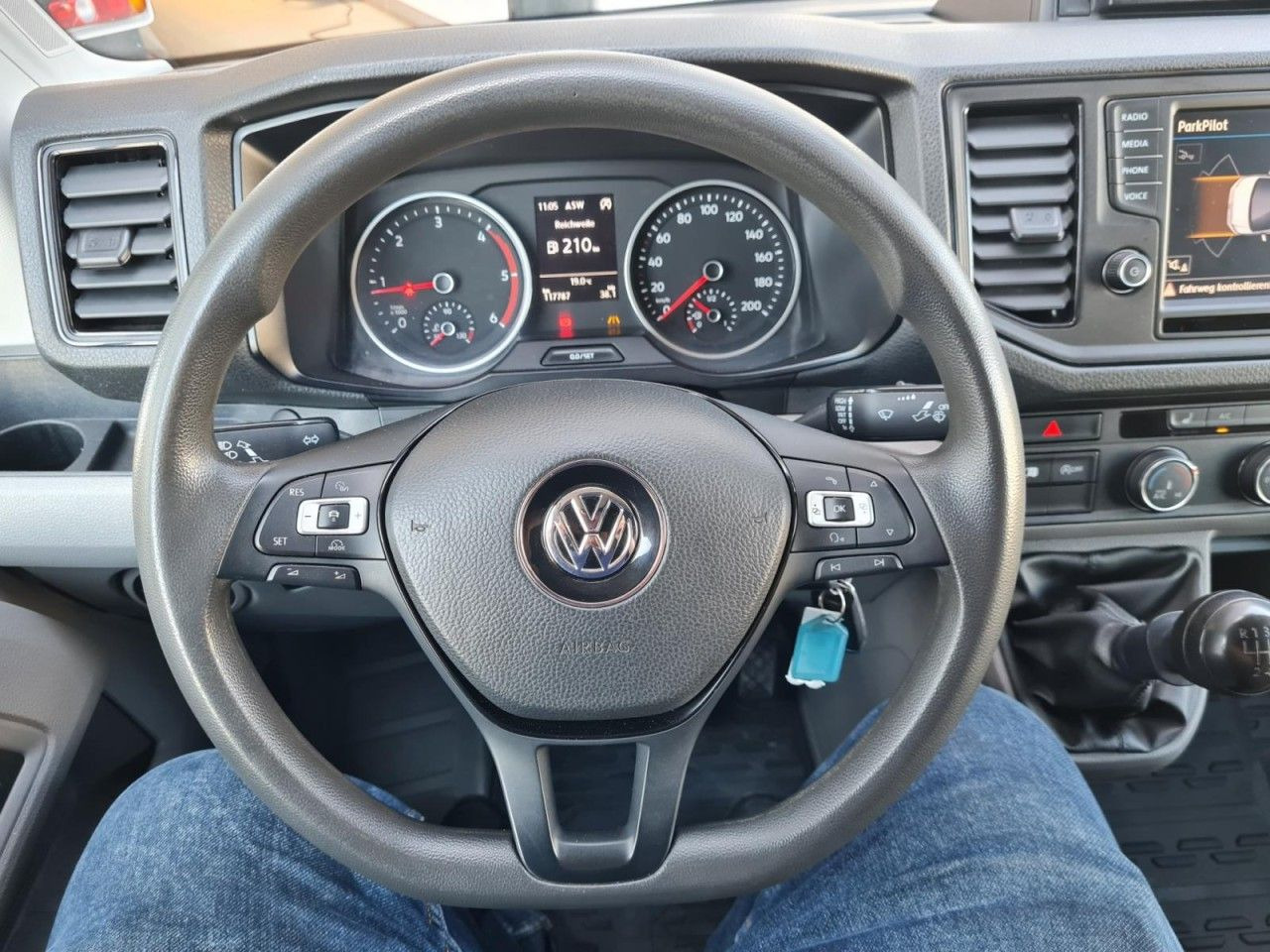 Цельнометаллический фургон Volkswagen Crafter 35 Kasten TDI MR L3H3 RWD AHK: фото 10