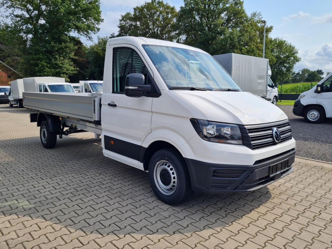 Volkswagen Crafter 35 Pritsche L4 lang KLIMA NAVI/APP TEMPOMAT - Малотоннажный бортовой грузовик: фото 3 Volkswagen Crafter 35 Pritsche L4 lang KLIMA NAVI/APP TEMPOMAT - Малотоннажный бортовой грузовик: фото 3