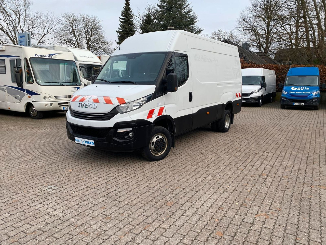 Iveco Daily 50C18HA8V 3520L *AHK* KLIMA*Sitzheizung... - Цельнометаллический фургон: фото 1 Iveco Daily 50C18HA8V 3520L *AHK* KLIMA*Sitzheizung... - Цельнометаллический фургон: фото 1