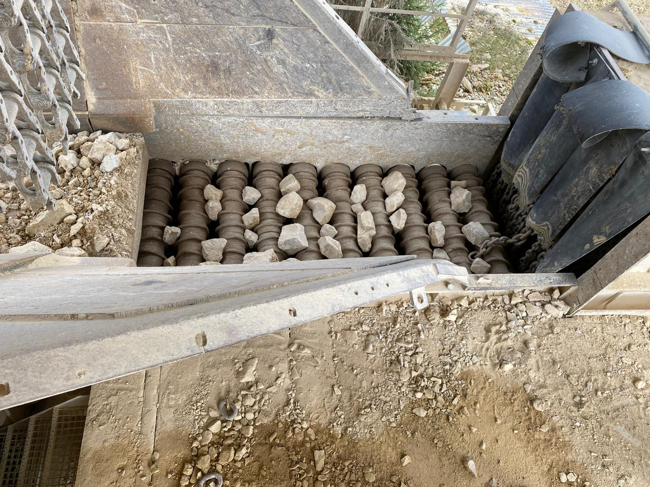 Böhringer – Pre-crusher plant / Vorbrecher Anlage - Ударная дробилка: фото 2 Böhringer – Pre-crusher plant / Vorbrecher Anlage - Ударная дробилка: фото 2