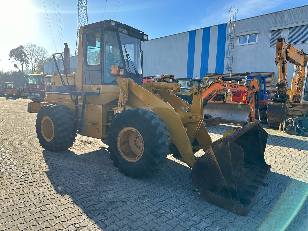 Komatsu WA200 Radlader - Колёсный погрузчик: фото 3 Komatsu WA200 Radlader - Колёсный погрузчик: фото 3