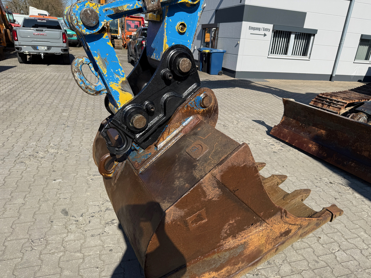 Экскаватор New Holland Kobeclo E235 BSR-2 Nullheck Kettenbagger MS21: фото 9