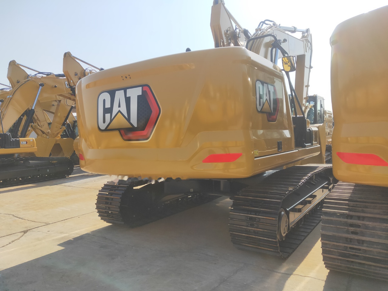 Caterpillar 326GC - Гусеничный экскаватор: фото 3 Caterpillar 326GC - Гусеничный экскаватор: фото 3