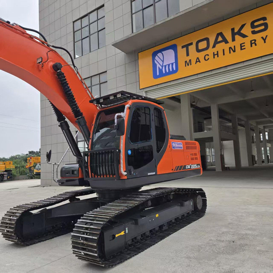 Doosan DX225 - Экскаватор: фото 3 Doosan DX225 - Экскаватор: фото 3