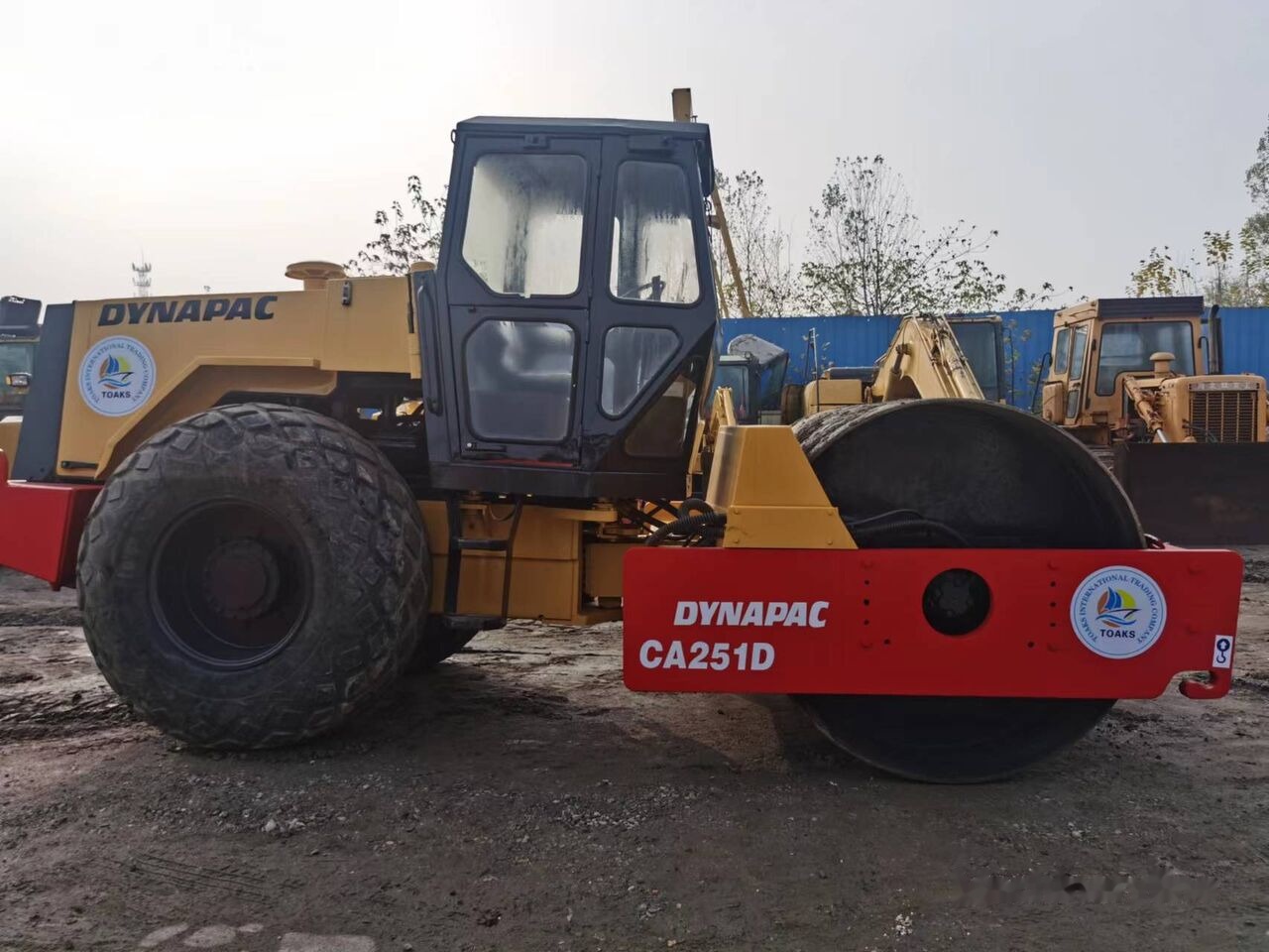 Dynapac CA251D - Дорожный каток: фото 4 Dynapac CA251D - Дорожный каток: фото 4