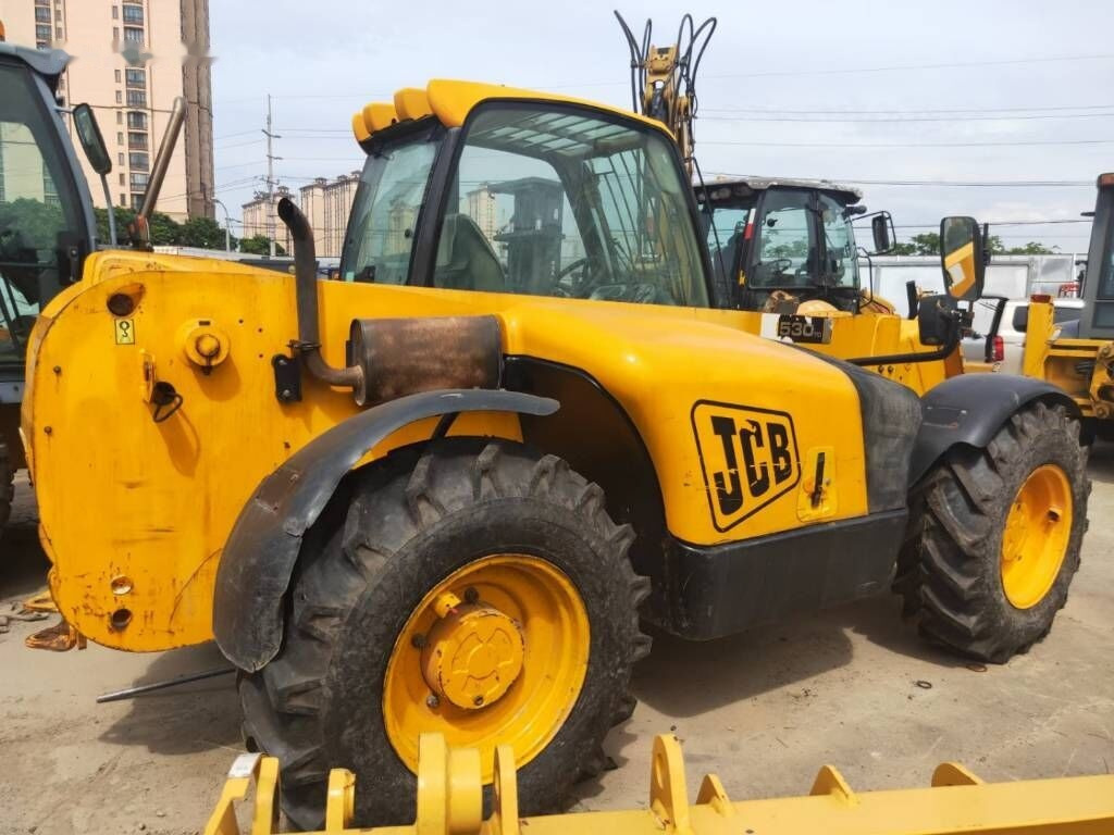 JCB 530-70 - Телескопический погрузчик: фото 2 JCB 530-70 - Телескопический погрузчик: фото 2