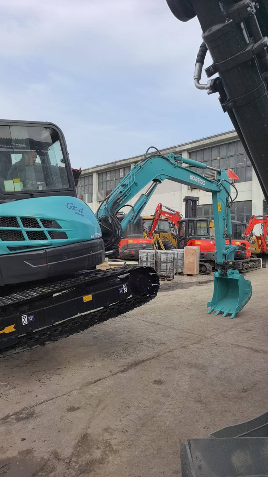 KOBELCO SK55 - Мини-экскаватор: фото 5 KOBELCO SK55 - Мини-экскаватор: фото 5
