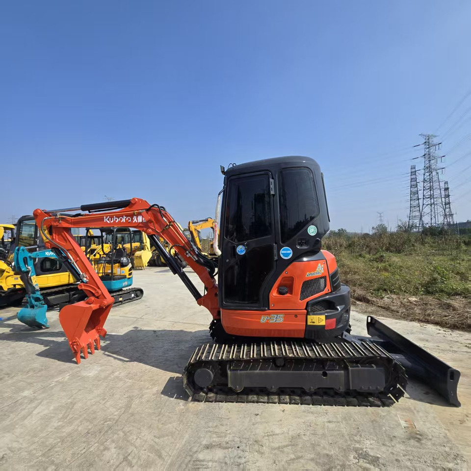 KUBOTA U35 - Мини-экскаватор: фото 2 KUBOTA U35 - Мини-экскаватор: фото 2