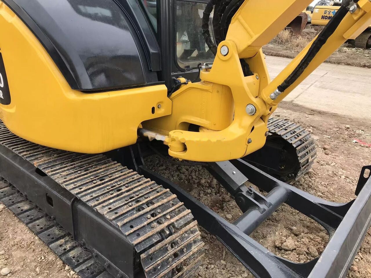 Komatsu PC40MR - Гусеничный экскаватор: фото 5 Komatsu PC40MR - Гусеничный экскаватор: фото 5
