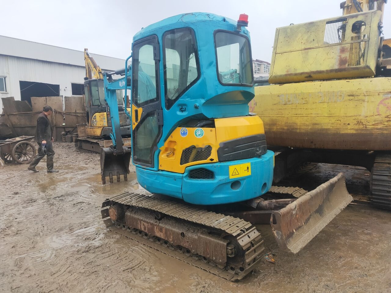 Kubota U35 - Мини-экскаватор: фото 5 Kubota U35 - Мини-экскаватор: фото 5