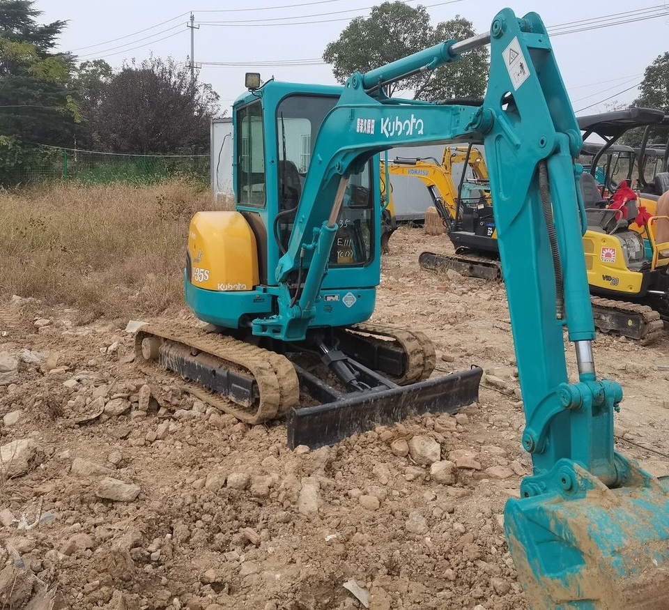 Kubota U35 - Мини-экскаватор: фото 2 Kubota U35 - Мини-экскаватор: фото 2