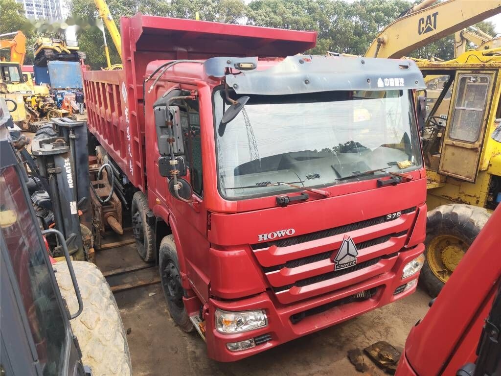 Sinotruk HOWO 8*4 Dump truck - Самосвал: фото 3 Sinotruk HOWO 8*4 Dump truck - Самосвал: фото 3