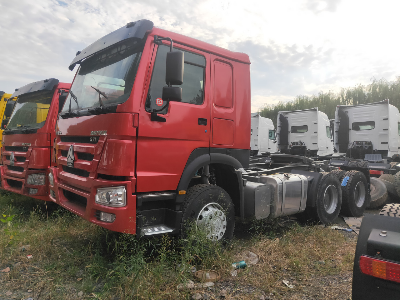 Sinotruk HOWO 371 6*4 Tractor - Тягач: фото 3 Sinotruk HOWO 371 6*4 Tractor - Тягач: фото 3