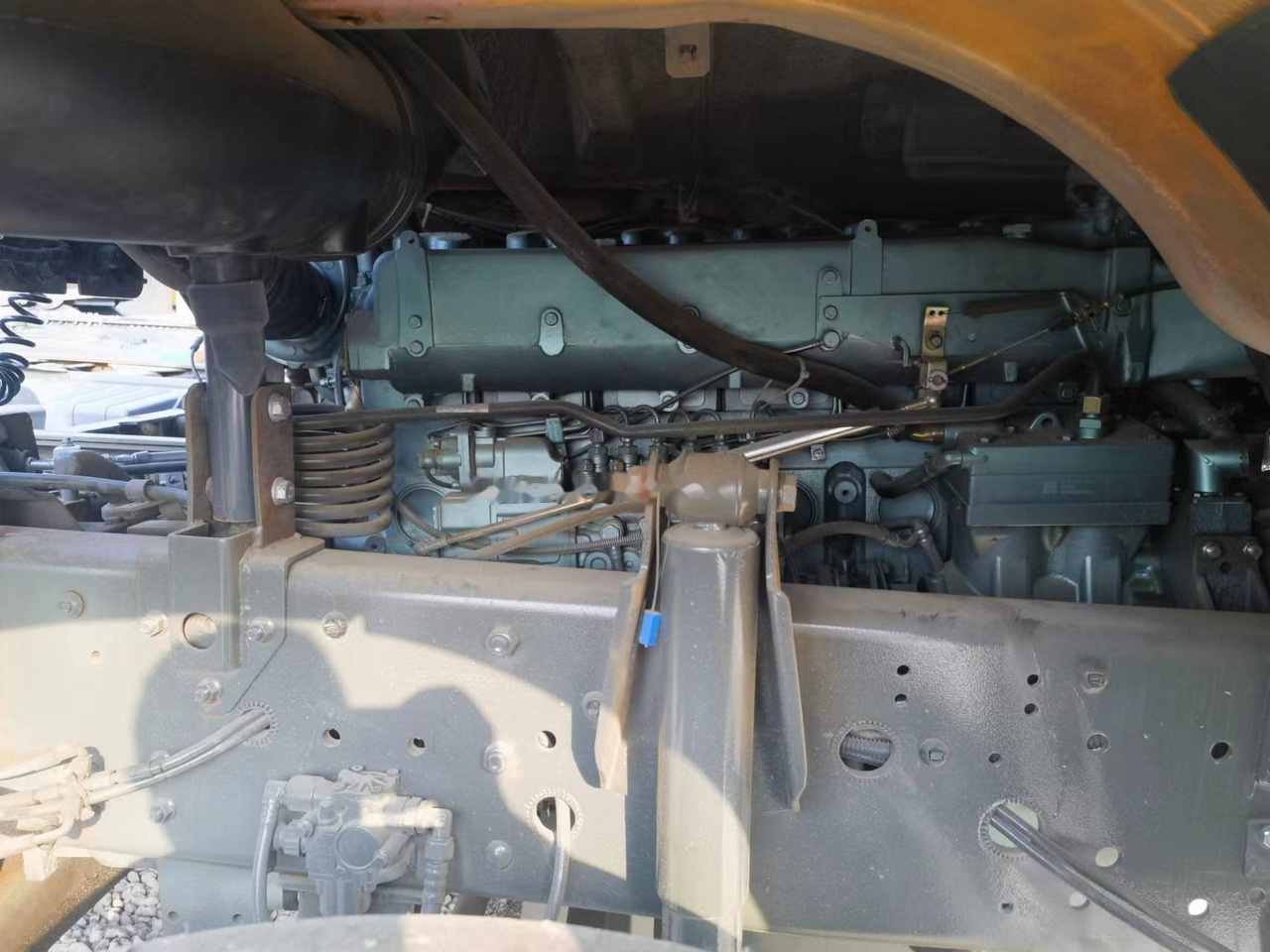 Sinotruk HOWO 371 Tractor - Тягач: фото 2 Sinotruk HOWO 371 Tractor - Тягач: фото 2