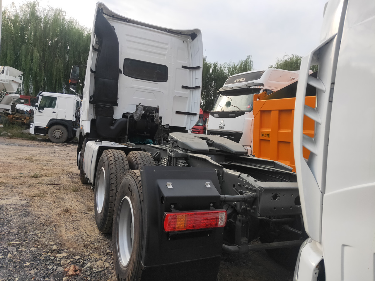 Тягач Sinotruk HOWO A7 6*4 Tractor: фото 7