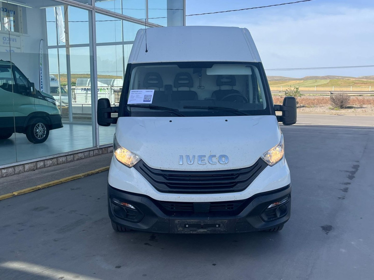 Furgón IVECO 35S14 16m3 Hi-matic - Цельнометаллический фургон: фото 2 Furgón IVECO 35S14 16m3 Hi-matic - Цельнометаллический фургон: фото 2