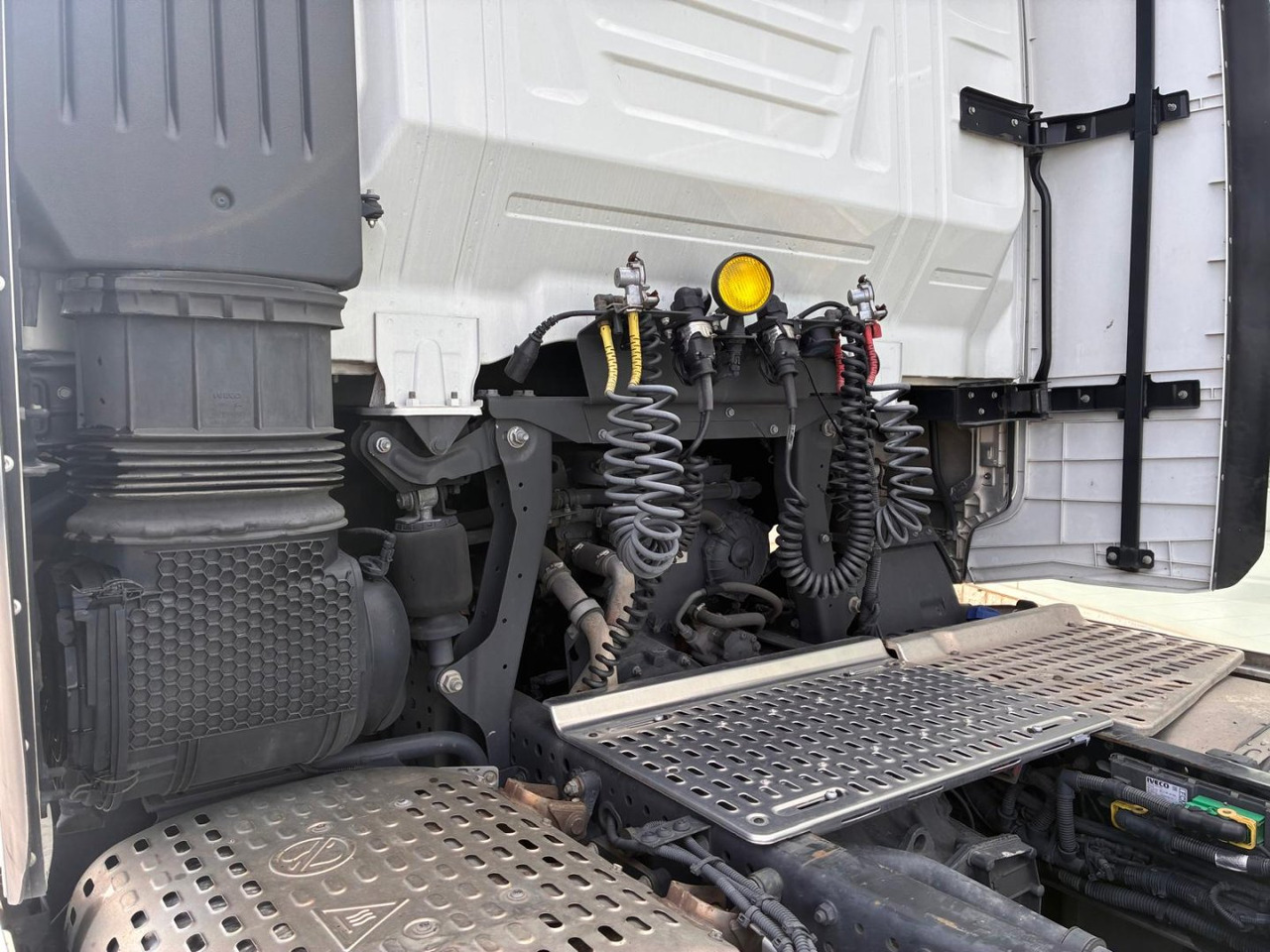 Cabeza Tractora IVECO S-WAY 510 AUTOMATICO CON INTARDER - Тягач: фото 5 Cabeza Tractora IVECO S-WAY 510 AUTOMATICO CON INTARDER - Тягач: фото 5