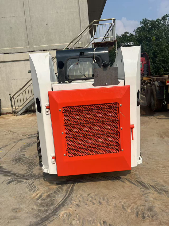 BOBCAT BRAND NEW S18 S185 S450 S550 T770 - Мини-погрузчик с бортовым поворотом: фото 4 BOBCAT BRAND NEW S18 S185 S450 S550 T770 - Мини-погрузчик с бортовым поворотом: фото 4