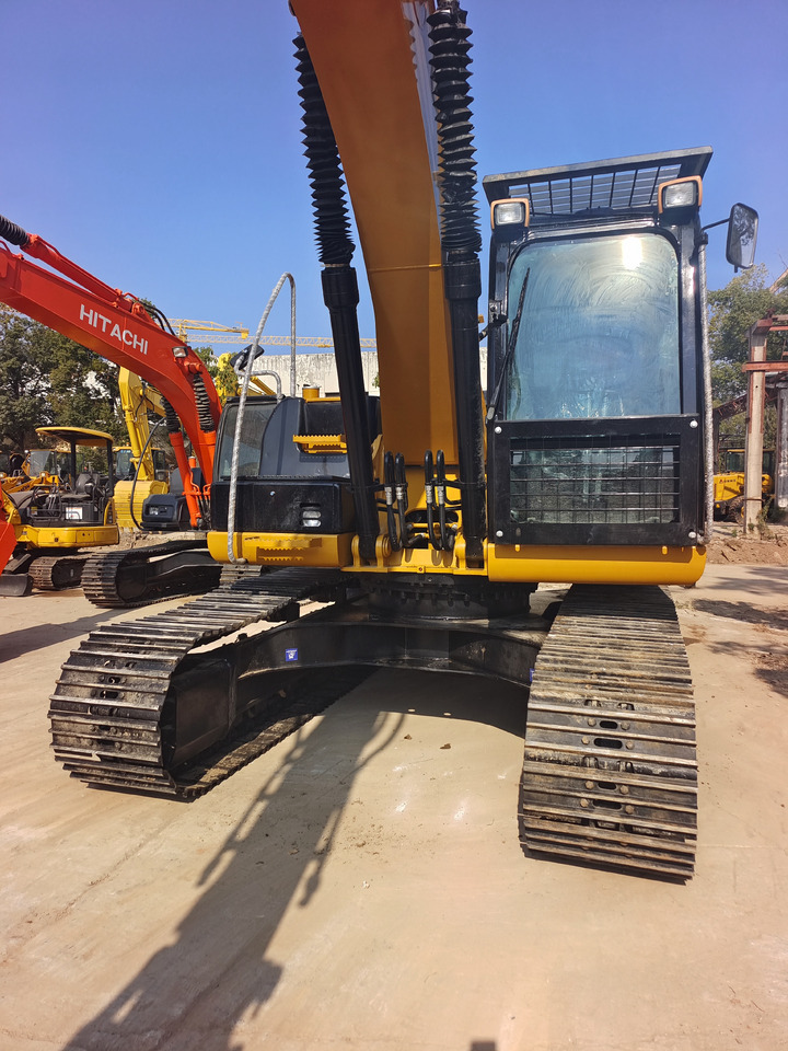 Гусеничный экскаватор CAT 320D2L: фото 28 Гусеничный экскаватор CAT 320D2L: фото 28