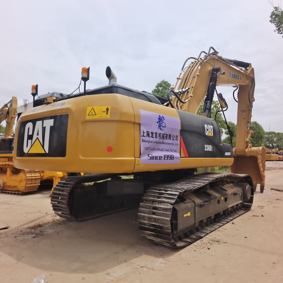 CAT 336D 336 D 2 L - Гусеничный экскаватор: фото 1 CAT 336D 336 D 2 L - Гусеничный экскаватор: фото 1